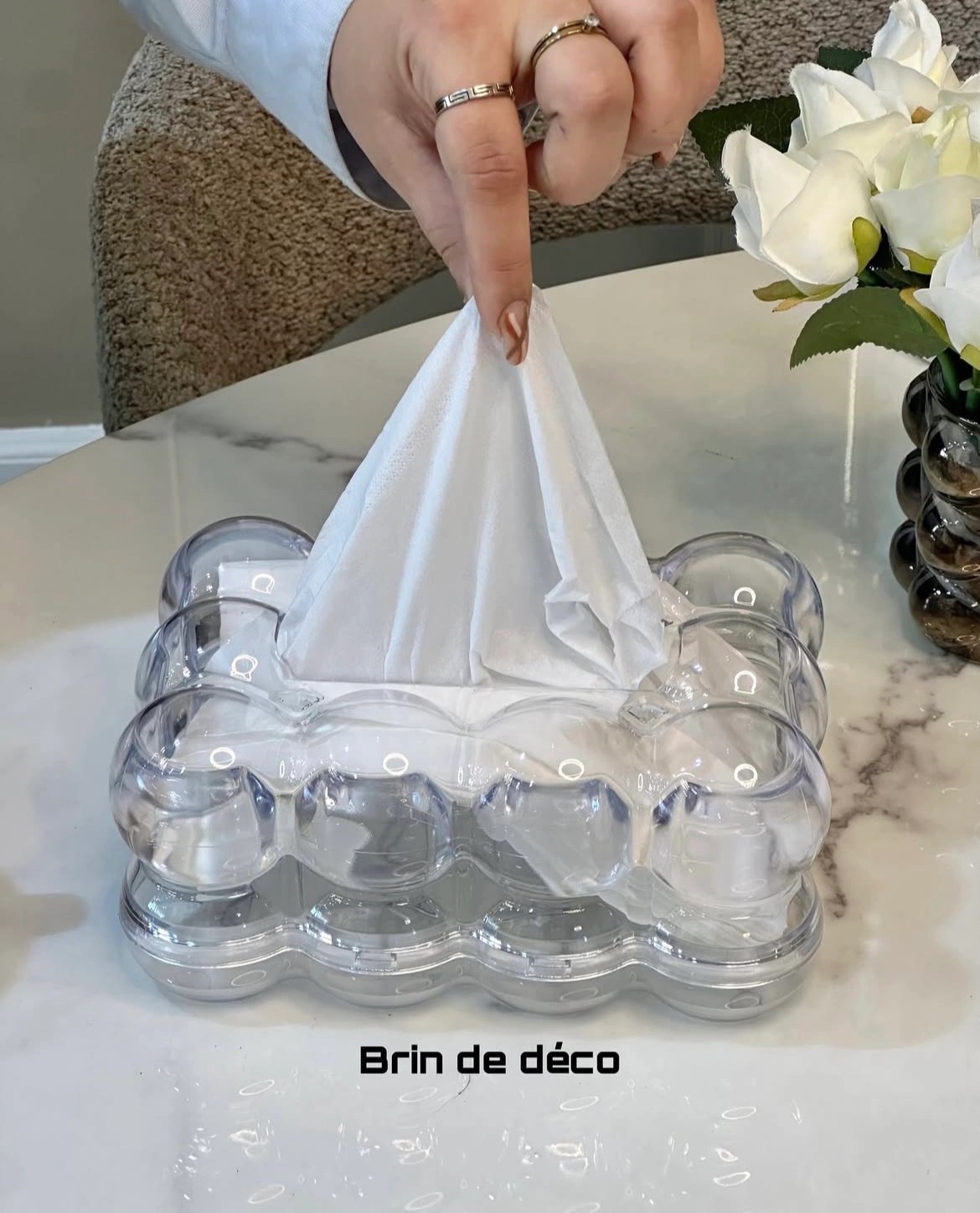 جا دستمالی اکرولیک شفاف طرح توپی مدل دکوری پذیرایی و آشپزخانه