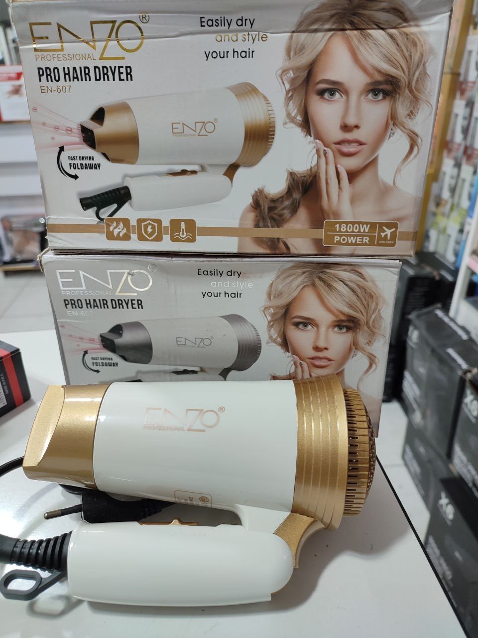 سشوار مسافرتی انزو پروفیشینال مدل EN607 | خرید سشوار حرفه‌ای و جمع‌وجور از NafasHome