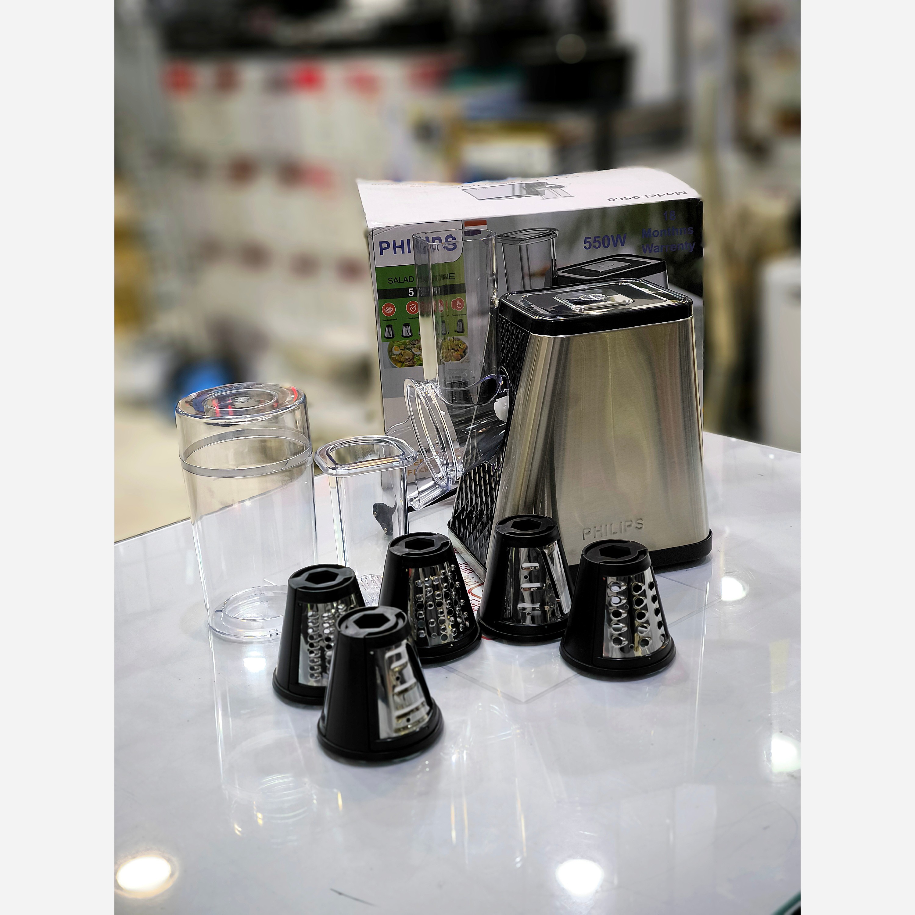 سالاد‌ساز فیلیپس مدل HR9560 | خردکن و رنده برقی چندکاره با تیغه استیل و طراحی مدرن | خرید از NafasHome